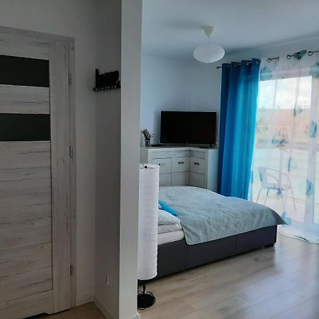 Apartament Viktoria Appartamento Darlowko Esterno foto